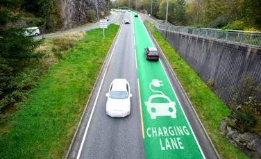 Germania construiește șoseaua care încarcă fără fir vehicule electrice