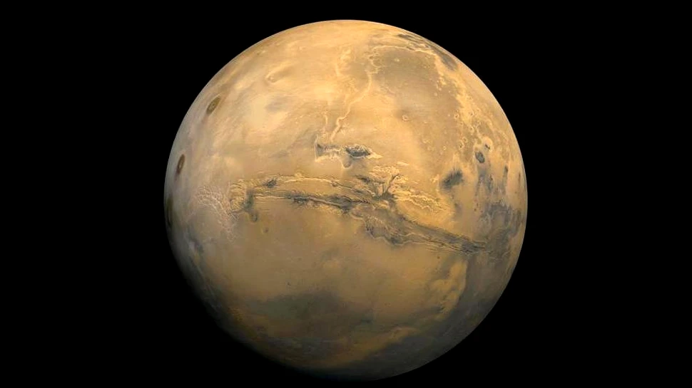 Solul descoperit într-un crater de pe Marte sugerează că pe această planetă ar fi putut exista viaţă (FOTO)