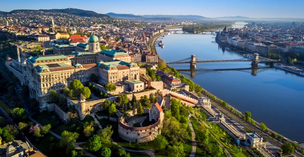 Booking, amendat pentru practici ilicite în Ungaria