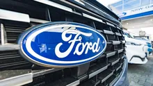 Șoferii Ford, avertizați să nu mai folosească adaptoarele gratuite de la Tesla