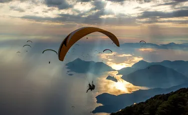 Test de cultură generală. De ce la înălțime sar parașutiștii?