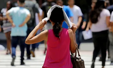 Tot mai multe cazuri de cancer la femei din cauza încălzirii globale