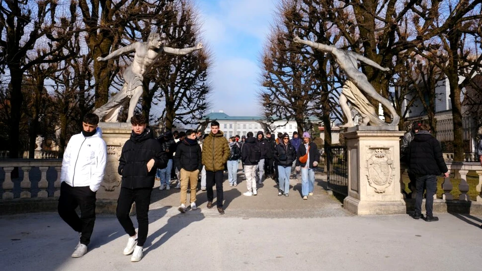 Care este cea mai aglomerată țară din lume?