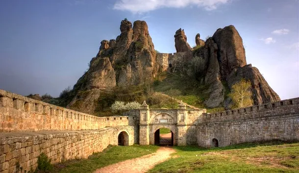 Cetatea Belogradchik din Bulgaria. FOTO