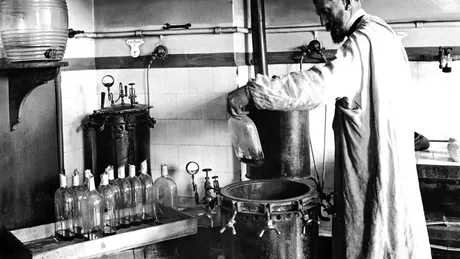Controversele din spatele unei legende științifice. Louis Pasteur: ce ne spun caietele sale secrete despre etica științei