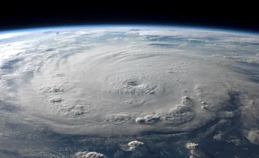 Schimbările climatice sunt cauza apariţiilor furtunilor tropicale extreme, precum urganul Irma?
