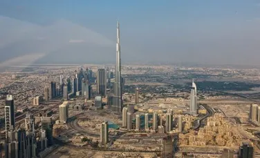 Cu elicopterul deasupra Dubaiului (FOTO)