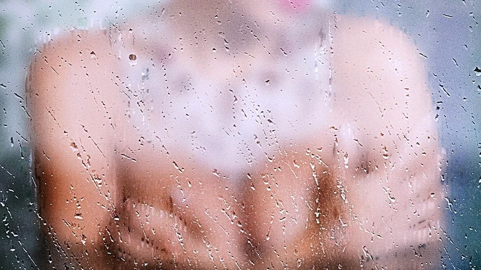 Tratată pentru un „cancer inexistent”, o româncă nu-şi mai poate folosi o mână