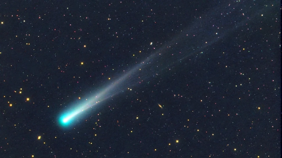 Cometa ISON se apropie de Soare. Iată cum poate fi zărită pe cer în România! (VIDEO)