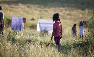 Drepturile copiilor în România nu sunt nici pe departe unde ar trebui să fie, atrage atenția Organizația Salvați Copiii