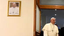 Papa Francisc a ales umilința în detrimentul tradiției. De ce a respins apartamentele papale