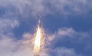Lansare cu succes pentru Ariane 6! Cea mai nouă rachetă europeană s-a ridicat, în sfârșit, de la sol