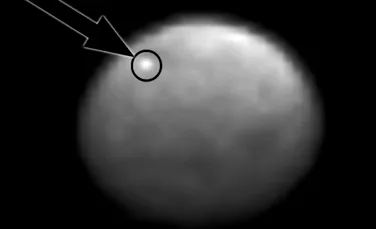 Detaliul inexplicabil fotografiat de sonda Dawn pe planeta pitică Ceres