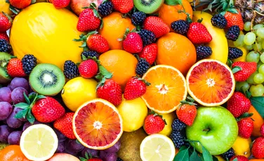 Fructele și legumele care conțin cele mai multe pesticide. Cât de periculoase pot fi?