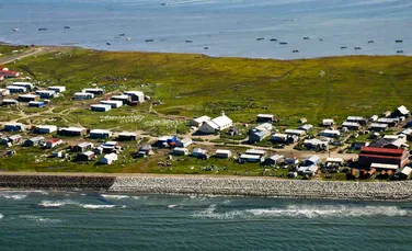 O comunitate dintr-o insulă din Alaska a votat mutarea pe continent