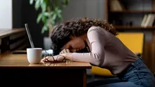 De ce ți se face somn după-amiaza? Ar putea avea legătură cu ceea ce mănânci!