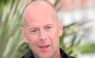 Cum se manifestă demența frontotemperorală, boala de care suferă Bruce Willis?