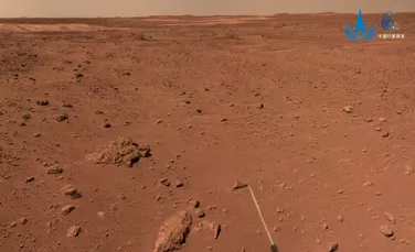 Roverul Zhurong al Chinei a găsit dovezi de apă sărată în dunele de pe Marte