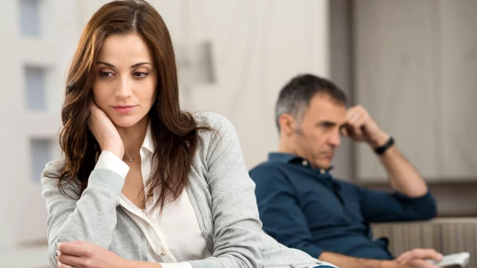 Care sunt semnele că partenerul te înşală