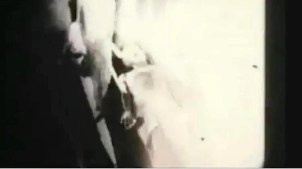 OZN-ul de la Roswell: sunt aceste noi imagini dovada că am fost vizitaţi de extratereştri? (VIDEO)