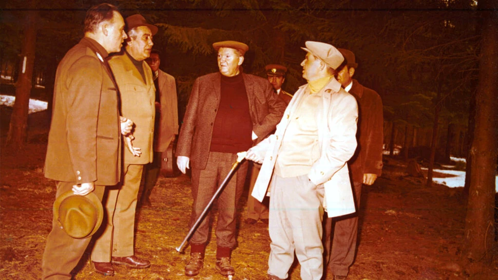 În perioada cât a condus țara, numele lui Ceaușescu „apare ca unic stăpân al vânatului din România”