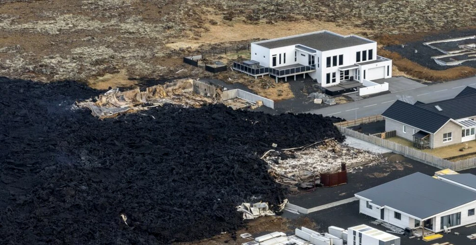 Islandezii construiesc bariere ca să se protejeze de vulcani