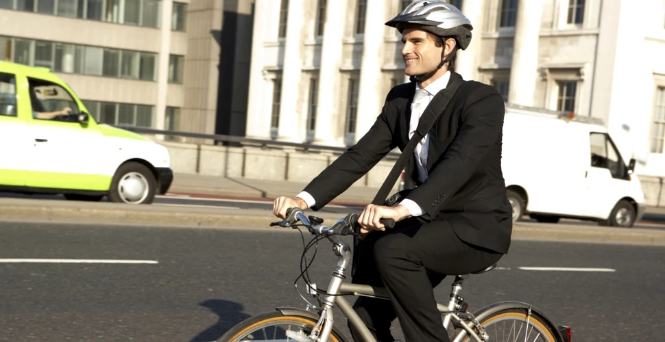 Efectul nebănuit al mersului pe bicicletă. Cum îţi îmbunătăţeşte viaţa sexuală?