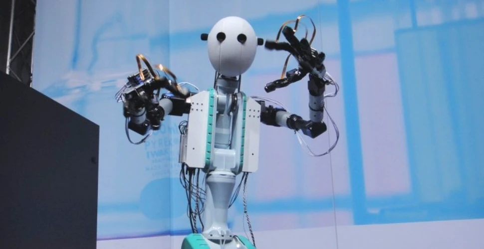 Un robot „avatar” transmite senzaţiile tactile la distanţă (VIDEO)