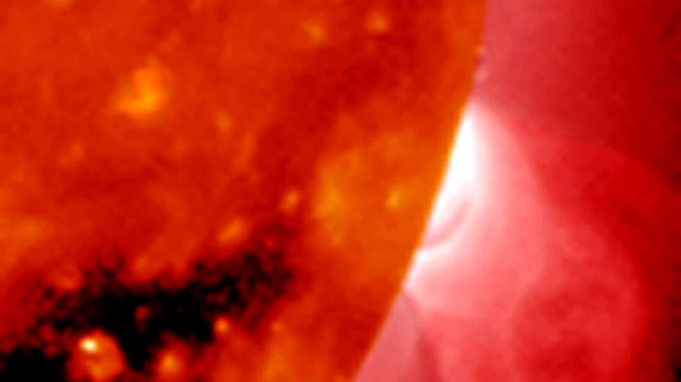 Tornada de dimensiunile Terrei observata pe Soare