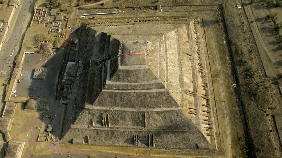 Mister: ce sunt sutele de sfere metalice ciudate descoperite într-un templu străvechi din Mexic?