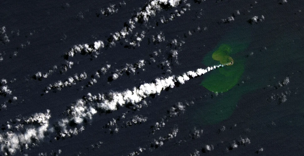 O noua insulă a apărut în Oceanul Pacific. Cum s-a întâmplat și cât ar putea rezista?
