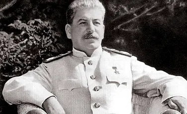 VIDEO ”Palatul  de Gheaţă” al lui Stalin din Siberia se topeşte
