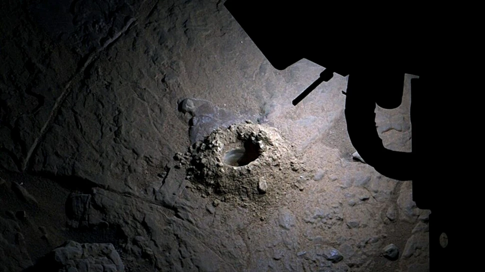 Straniu și „extraterestru”: suprafața planetei Marte pe timp de noapte, văzută prin ochii roverului Curiosity