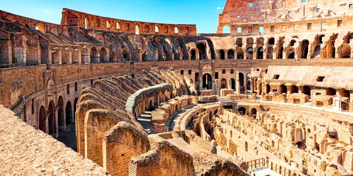 8 mituri despre Roma Antică. Vomitorium, statuile albe și femeile limitate la pragul casei