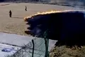 Un experiment cu lupa a decurs cum nu se poate mai prost. 2.000 m2 de gazon au fost cuprinși de flăcări