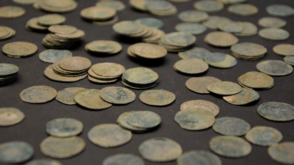 Un tezaur de monede medievale, descoperit în Danemarca