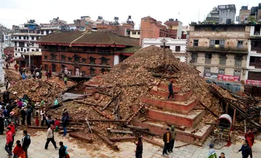 Cutremurul din Nepal a deplasat Kathmandu cu trei metri. Ce s-a întâmplat cu Everestul