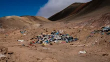Cum a ajuns deşertul Atacama să fie sufocat de tone de haine?