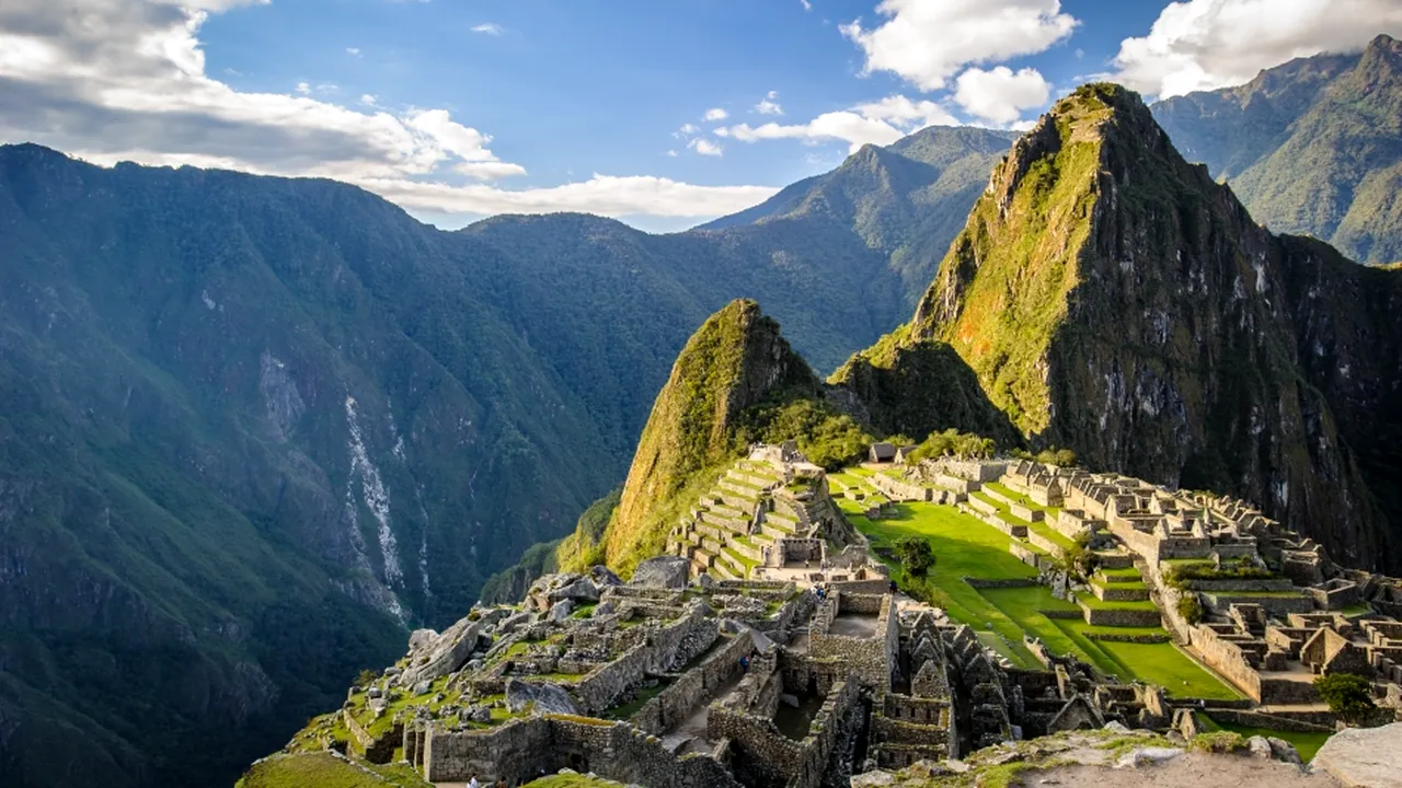 1-machu-picchu 