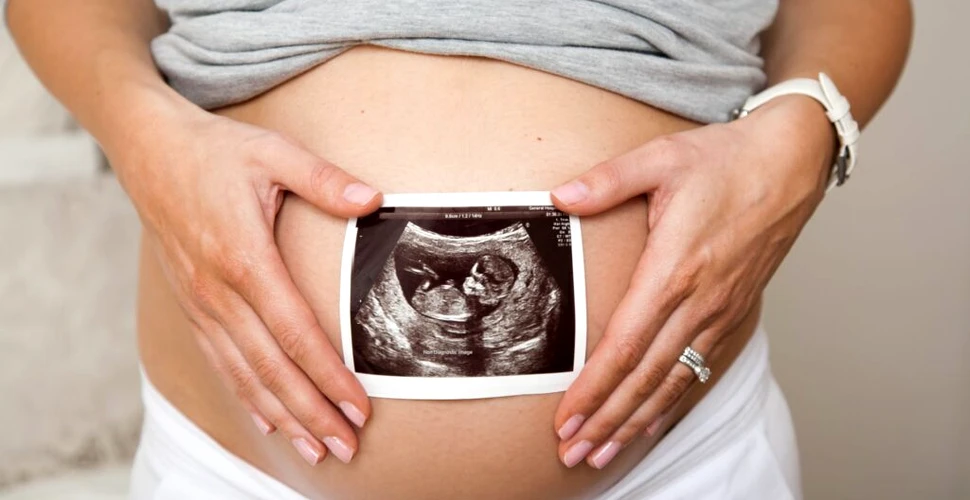 Oamenii de știință au descoperit efectul ciudat al sarcinii asupra vârstei biologice