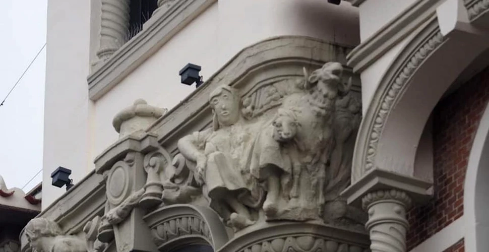 Încă o restaurare eșuată în Spania: O statuie a fost complet distrusă, iar acum seamănă cu un „cartof”
