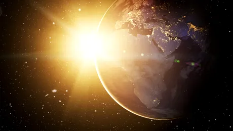 Test de cultură generală. Cât timp îi ia luminii solare să ajungă pe Pământ?
