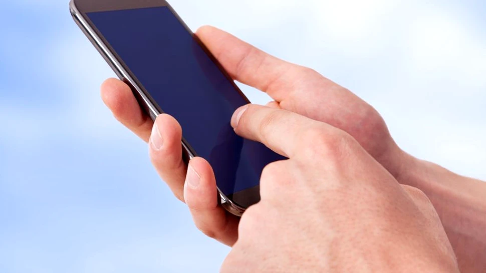 Chargerito: încărcătorul de telefon care poate fi purtat ca breloc la chei