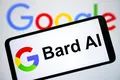 Chatbotul Bard al Google, rivalul lui ChatGPT, este de acum disponibil