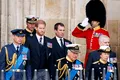 Prințul Harry a spus într-un interviu că își vrea „tatăl și fratele înapoi”