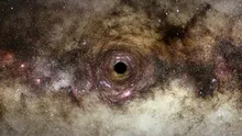 Astronomii au găsit una dintre cele mai mari găuri negre descoperite vreodată