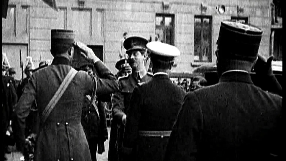 Un Consiliu de Coroană ciudat