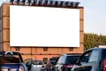 Proiect inedit într-o comună din Galați. Trei tineri au construit un cinematograf drive-in