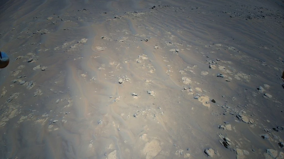 Elicopterul Ingenuity trimis de NASA pe Marte a surprins imagini uimitoare cu Planeta Roșie