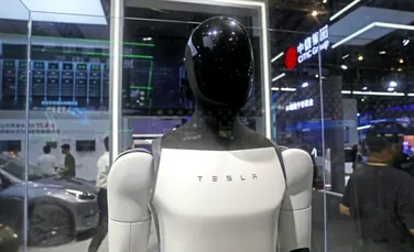 Elon Musk, acuzat că a furat conceptul pentru roboții Tesla dintr-un film